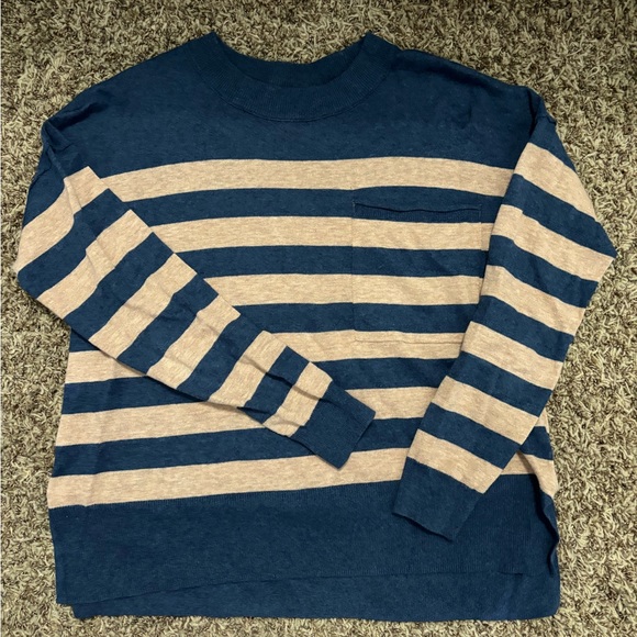 Madewell Lightweight Pocket Pullover - Picture 1 of 5